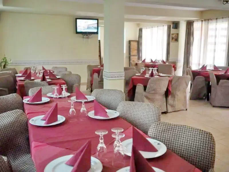 Cazare Băile Herculane - Hostel Saras Sons*** | Herkulesfürdő - Saras Sons Hostel*** . Imaginea poate fi supusă drepturilor de autor. Se recomandă contactarea titularului drepturilor.