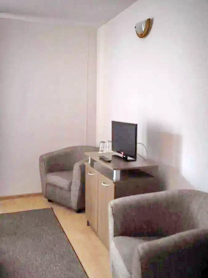 Cazare Băile Herculane - Hostel Saras Sons*** | Herkulesfürdő - Saras Sons Hostel*** . Imaginea poate fi supusă drepturilor de autor. Se recomandă contactarea titularului drepturilor.