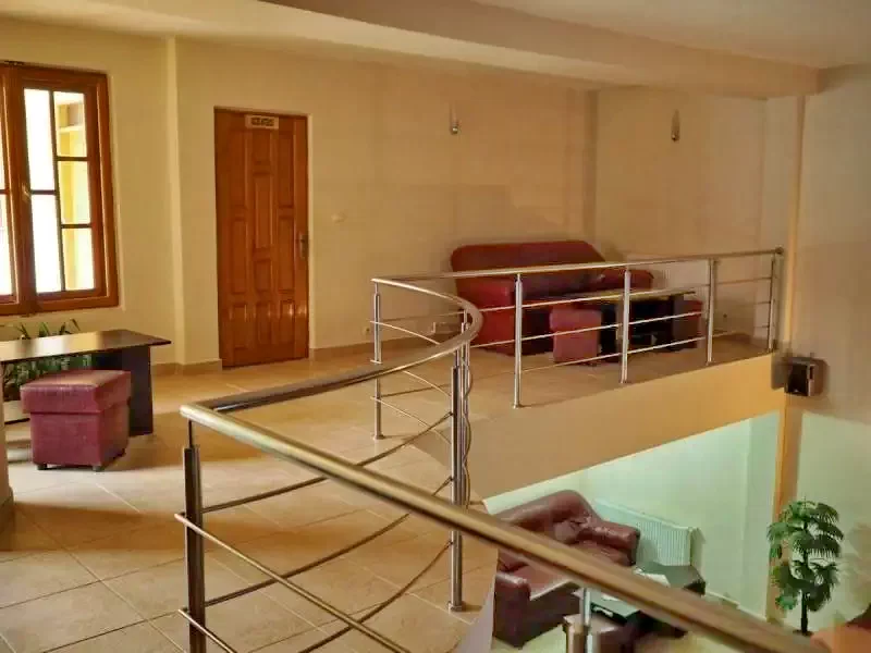 Cazare Băile Herculane - Hostel Saras Sons*** | Herkulesfürdő - Saras Sons Hostel*** . Imaginea poate fi supusă drepturilor de autor. Se recomandă contactarea titularului drepturilor.