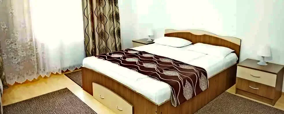 Cazare Băile Herculane - Hostel Saras Sons*** | Herkulesfürdő - Saras Sons Hostel*** . Imaginea poate fi supusă drepturilor de autor. Se recomandă contactarea titularului drepturilor.