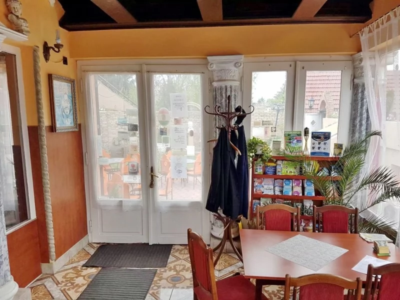 Budapesta Cazare | Hotel** (K1055-8) Imaginea poate fi supusă drepturilor de autor. Se recomandă contactarea titularului drepturilor. Budapesta Cazare | Hotel** (K1055-8) Imaginea poate fi supusă drepturilor de autor. Se recomandă contactarea titularului drepturilor.