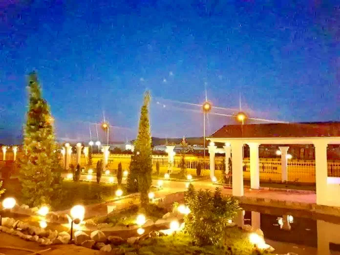 Gyulafehérvár Szállás | Hostel (K1182-11) A kép szerzői jogvédelem alatt állhat. Javasolt a kapcsolatfelvétel a jog tulajdonossal. Gyulafehérvár Szállás | Hostel (K1182-11) A kép szerzői jogvédelem alatt állhat. Javasolt a kapcsolatfelvétel a jog tulajdonossal.