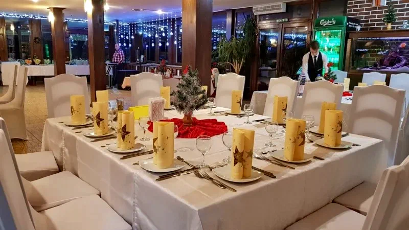 Colibița Cazare | Hotel*** (K1436-4) Imaginea poate fi supusă drepturilor de autor. Se recomandă contactarea titularului drepturilor. Colibița Cazare | Hotel*** (K1436-4) Imaginea poate fi supusă drepturilor de autor. Se recomandă contactarea titularului drepturilor.