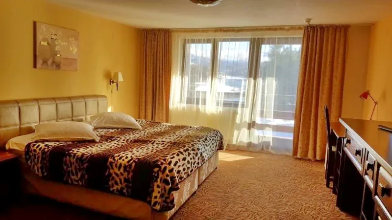 Colibița Cazare | Hotel*** (K1436-6) Imaginea poate fi supusă drepturilor de autor. Se recomandă contactarea titularului drepturilor. Colibița Cazare | Hotel*** (K1436-6) Imaginea poate fi supusă drepturilor de autor. Se recomandă contactarea titularului drepturilor.