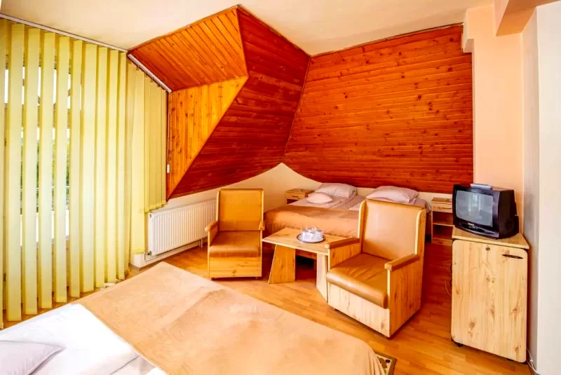 Sfântu Gheorghe Cazare | Hotel*** (K1433-18) Imaginea poate fi supusă drepturilor de autor. Se recomandă contactarea titularului drepturilor. Sfântu Gheorghe Cazare | Hotel*** (K1433-18) Imaginea poate fi supusă drepturilor de autor. Se recomandă contactarea titularului drepturilor.