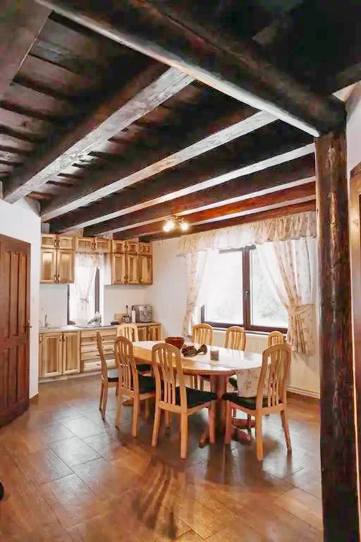 Harghita-Băi Cazare | Cabană (K1209-4) Imaginea poate fi supusă drepturilor de autor. Se recomandă contactarea titularului drepturilor. Harghita-Băi Cazare | Cabană (K1209-4) Imaginea poate fi supusă drepturilor de autor. Se recomandă contactarea titularului drepturilor.