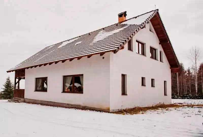 Harghita-Băi Cazare | Cabană (K1209-22) Imaginea poate fi supusă drepturilor de autor. Se recomandă contactarea titularului drepturilor. Harghita-Băi Cazare | Cabană (K1209-22) Imaginea poate fi supusă drepturilor de autor. Se recomandă contactarea titularului drepturilor.