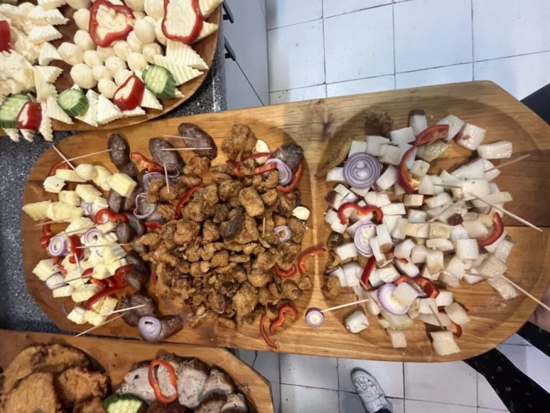 Gyimesközéplok Szállás | Panzió (K0807-65) A kép szerzői jogvédelem alatt állhat. Javasolt a kapcsolatfelvétel a jog tulajdonossal. Gyimesközéplok Szállás | Panzió (K0807-65) A kép szerzői jogvédelem alatt állhat. Javasolt a kapcsolatfelvétel a jog tulajdonossal.