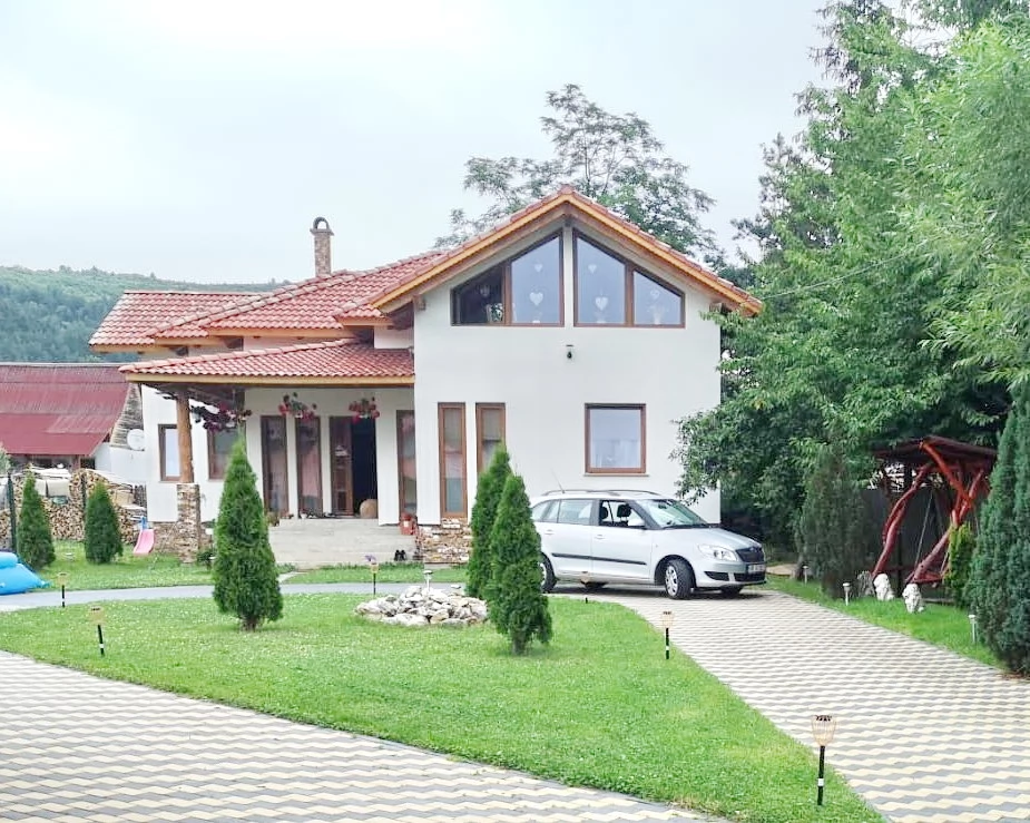 Parajd Szállás | Kulcsosház (K0296-24) A kép szerzői jogvédelem alatt állhat. Javasolt a kapcsolatfelvétel a jog tulajdonossal. Parajd Szállás | Kulcsosház (K0296-24) A kép szerzői jogvédelem alatt állhat. Javasolt a kapcsolatfelvétel a jog tulajdonossal.