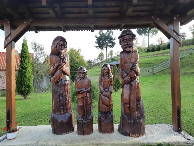 Csíkszentdomokos Szállás | Panzió (K1392-68) A kép szerzői jogvédelem alatt állhat. Javasolt a kapcsolatfelvétel a jog tulajdonossal. Csíkszentdomokos Szállás | Panzió (K1392-68) A kép szerzői jogvédelem alatt állhat. Javasolt a kapcsolatfelvétel a jog tulajdonossal.