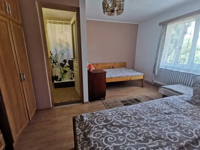 Szállás  Bisericani - Casa de Oaspeți Zöldfenyő | Székelyszentlélek - Zöldfenyő Vendégház. A kép szerzői jogvédelem alatt állhat. Javasolt a kapcsolatfelvétel a jog tulajdonossal.