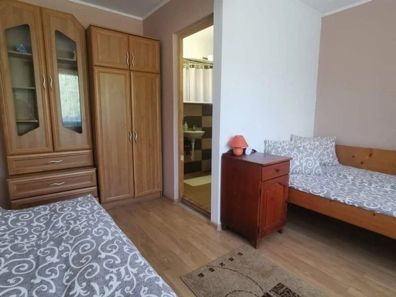 Odorheiu Secuiesc Cazare | Casă de oaspeți (K1540-12) Imaginea poate fi supusă drepturilor de autor. Se recomandă contactarea titularului drepturilor.