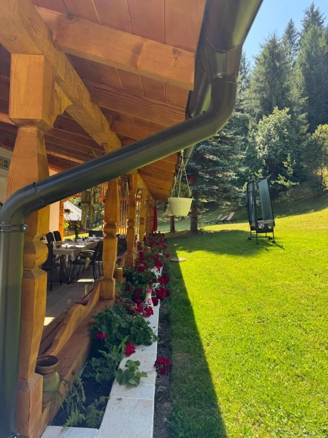 Cazare Vama - Bucovina - Pensiunea Lucretia**** | Bukovina - Vama - Lucretia Panzió****. Imaginea poate fi supusă drepturilor de autor. Se recomandă contactarea titularului drepturilor.