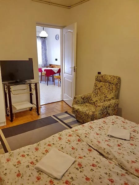 Hajdúszoboszló Szállás | Apartmanház (K0906-9) A kép szerzői jogvédelem alatt állhat. Javasolt a kapcsolatfelvétel a jog tulajdonossal.