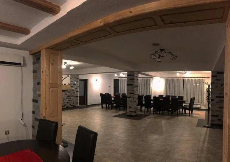  Szállás | Panzió (K1267-18) A kép szerzői jogvédelem alatt állhat. Javasolt a kapcsolatfelvétel a jog tulajdonossal.