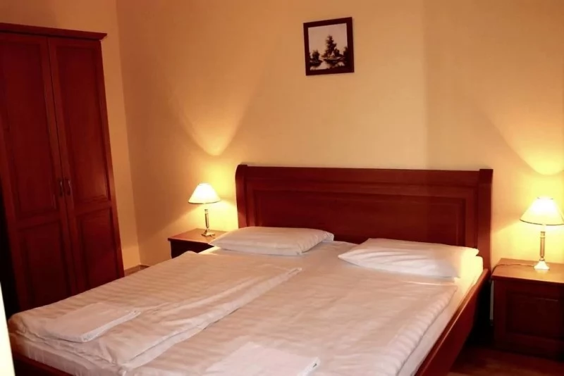 Cazare | Hotel*** (K0168-27) Imaginea poate fi supusă drepturilor de autor. Se recomandă contactarea titularului drepturilor. Cazare | Hotel*** (K0168-27) Imaginea poate fi supusă drepturilor de autor. Se recomandă contactarea titularului drepturilor.
