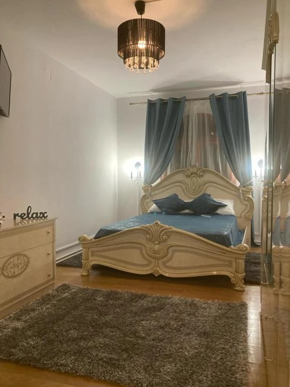 Szállás Băile Bálványos - Pensiunea Vár*** | Bálványosfürdő - Vár Panzió***. A kép szerzői jogvédelem alatt állhat. Javasolt a kapcsolatfelvétel a jog tulajdonossal.