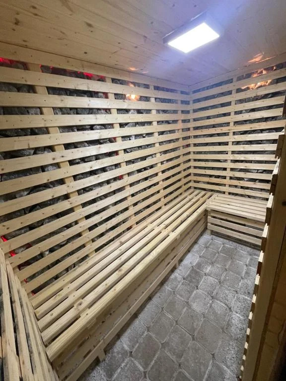 Szállás Băile Bálványos - Pensiunea Vár*** | Bálványosfürdő - Vár Panzió***. A kép szerzői jogvédelem alatt állhat. Javasolt a kapcsolatfelvétel a jog tulajdonossal.
