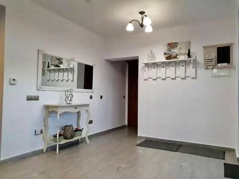 Colibița Cazare | Vilă (K1282-10) Imaginea poate fi supusă drepturilor de autor. Se recomandă contactarea titularului drepturilor.