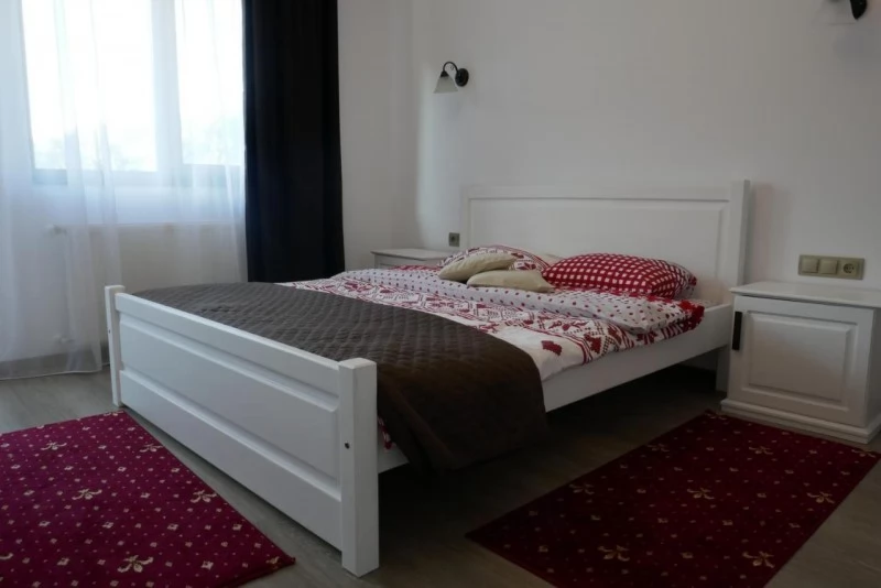 Colibița Cazare | Vilă (K1282-26) Imaginea poate fi supusă drepturilor de autor. Se recomandă contactarea titularului drepturilor.