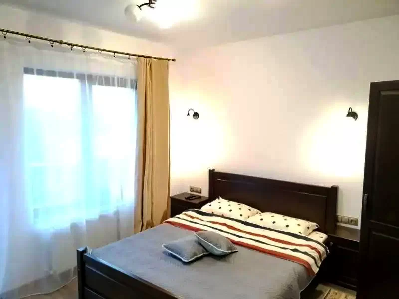 Colibița Cazare | Vilă (K1282-32) Imaginea poate fi supusă drepturilor de autor. Se recomandă contactarea titularului drepturilor.