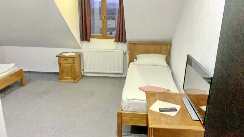 Odorheiu Secuiesc Cazare | Pensiune (K0595-37) Imaginea poate fi supusă drepturilor de autor. Se recomandă contactarea titularului drepturilor. Odorheiu Secuiesc Cazare | Pensiune (K0595-37) Imaginea poate fi supusă drepturilor de autor. Se recomandă contactarea titularului drepturilor.