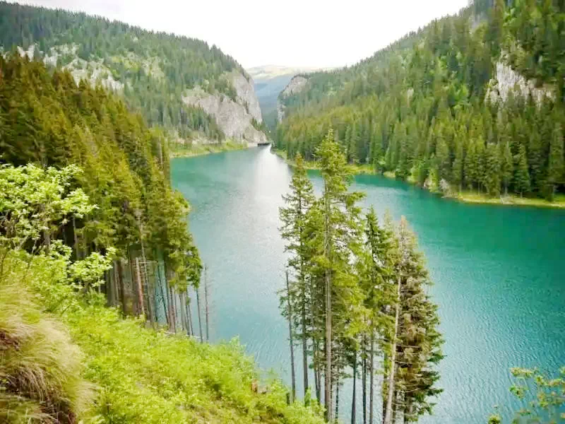 Lacul Bolboci si Cheile Tatarului Lacul Bolboci si Cheile Tatarului