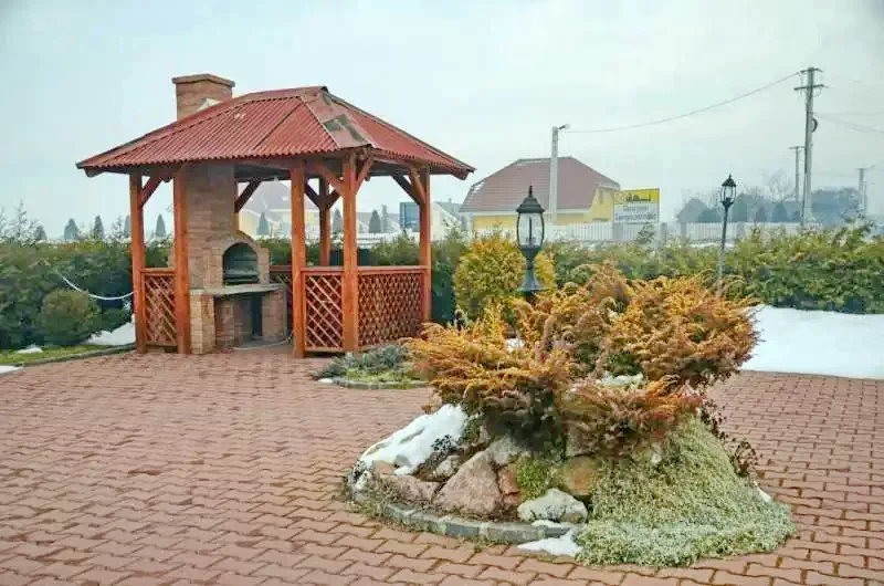 Cazare Gheorgheni - Motel Imola** | Gyergyószentmiklós - Imola Motel**. Imaginea poate fi supusă drepturilor de autor. Se recomandă contactarea titularului drepturilor.