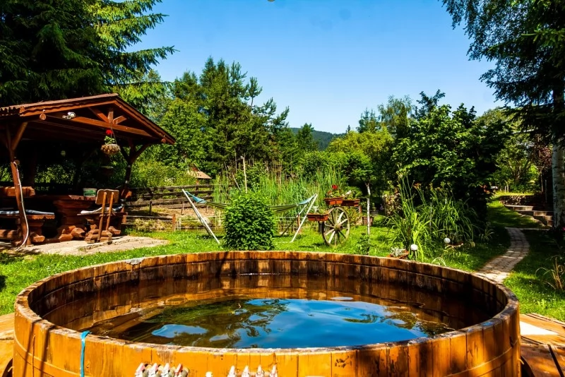 Pasul Bucin Cazare | Cabană (K0494-7) Imaginea poate fi supusă drepturilor de autor. Se recomandă contactarea titularului drepturilor. Pasul Bucin Cazare | Cabană (K0494-7) Imaginea poate fi supusă drepturilor de autor. Se recomandă contactarea titularului drepturilor.