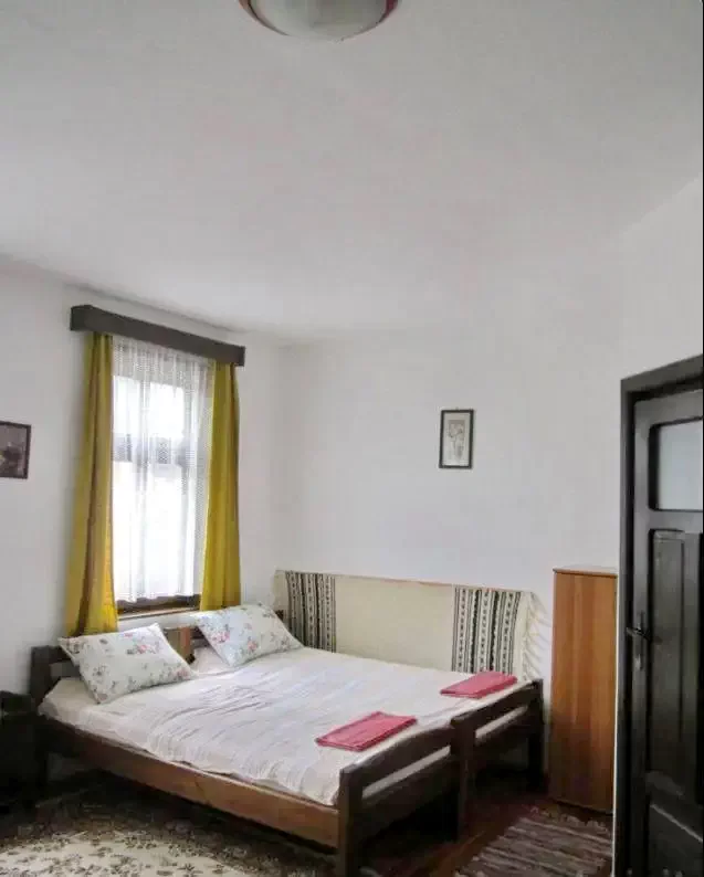Torockó Szállás | Panzió (K0408-19) A kép szerzői jogvédelem alatt állhat. Javasolt a kapcsolatfelvétel a jog tulajdonossal. Torockó Szállás | Panzió (K0408-19) A kép szerzői jogvédelem alatt állhat. Javasolt a kapcsolatfelvétel a jog tulajdonossal.