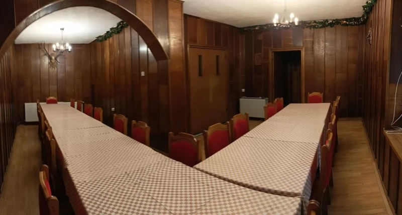 Sovata Cazare | Cabană (K1477-39) Imaginea poate fi supusă drepturilor de autor. Se recomandă contactarea titularului drepturilor. Sovata Cazare | Cabană (K1477-39) Imaginea poate fi supusă drepturilor de autor. Se recomandă contactarea titularului drepturilor.
