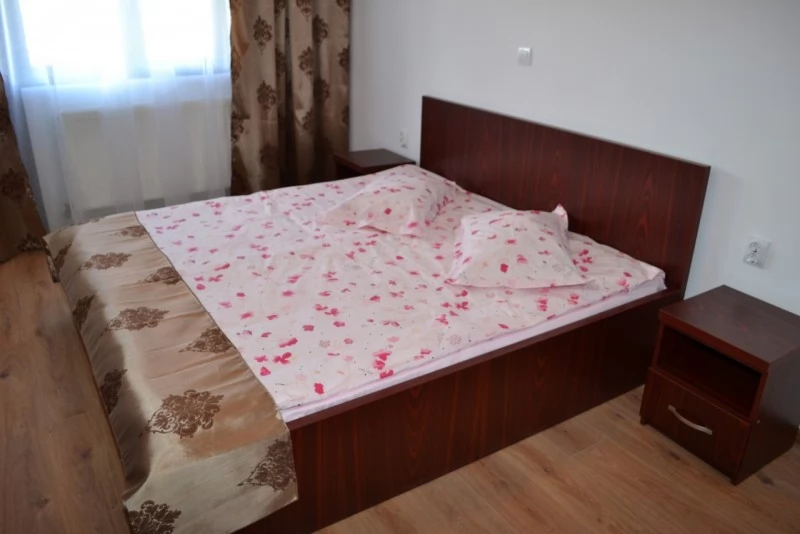 Argyasudvarhely Szállás | Panzió (K0653-41) A kép szerzői jogvédelem alatt állhat. Javasolt a kapcsolatfelvétel a jog tulajdonossal. Argyasudvarhely Szállás | Panzió (K0653-41) A kép szerzői jogvédelem alatt állhat. Javasolt a kapcsolatfelvétel a jog tulajdonossal.