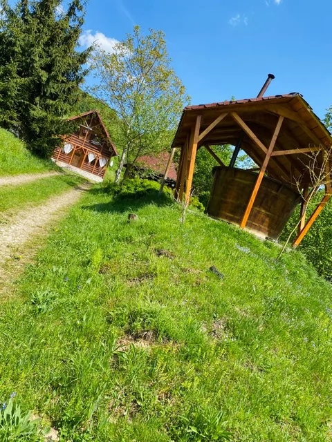 Boga Völgye Szállás | Kulcsosház (K1455-46) A kép szerzői jogvédelem alatt állhat. Javasolt a kapcsolatfelvétel a jog tulajdonossal.