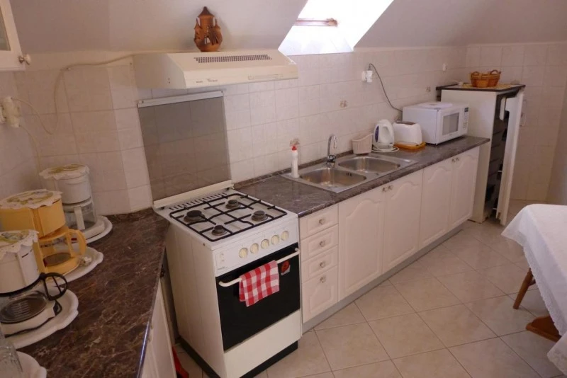 Cazare | Cabană (K0308-5) Imaginea poate fi supusă drepturilor de autor. Se recomandă contactarea titularului drepturilor. Cazare | Cabană (K0308-5) Imaginea poate fi supusă drepturilor de autor. Se recomandă contactarea titularului drepturilor.