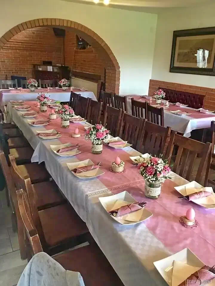 Cazare Lupeni - Pensiunea Barangoló *** | Farkaslaka - Barangoló Panzió ***. Imaginea poate fi supusă drepturilor de autor. Se recomandă contactarea titularului drepturilor.