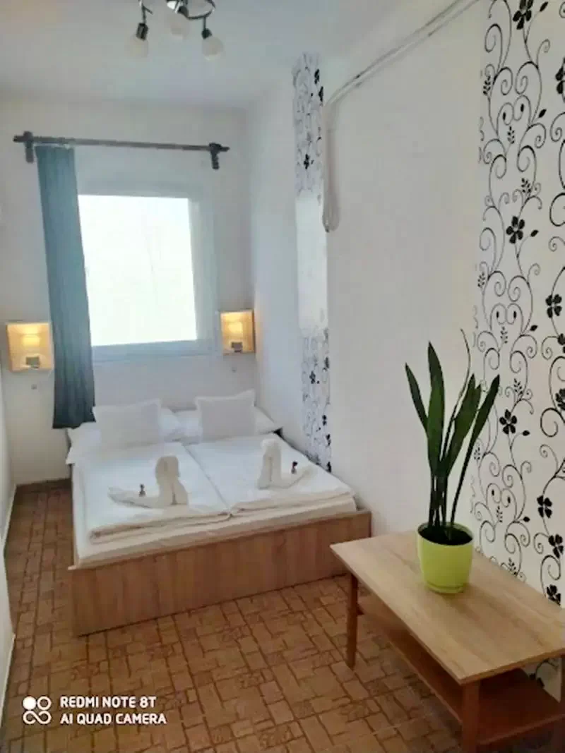 Cazare | Cabană (K0290-2) Imaginea poate fi supusă drepturilor de autor. Se recomandă contactarea titularului drepturilor. Cazare | Cabană (K0290-2) Imaginea poate fi supusă drepturilor de autor. Se recomandă contactarea titularului drepturilor.