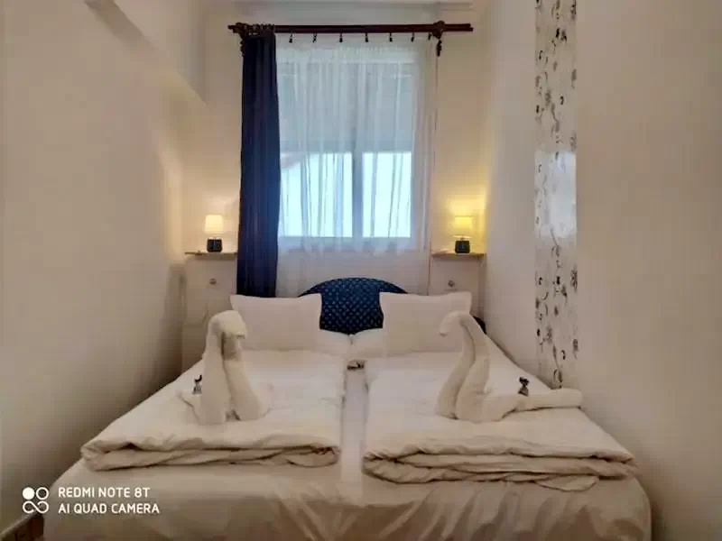 Cazare | Cabană (K0290-17) Imaginea poate fi supusă drepturilor de autor. Se recomandă contactarea titularului drepturilor. Cazare | Cabană (K0290-17) Imaginea poate fi supusă drepturilor de autor. Se recomandă contactarea titularului drepturilor.
