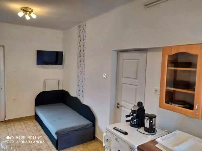 Cazare | Cabană (K0290-41) Imaginea poate fi supusă drepturilor de autor. Se recomandă contactarea titularului drepturilor. Cazare | Cabană (K0290-41) Imaginea poate fi supusă drepturilor de autor. Se recomandă contactarea titularului drepturilor.