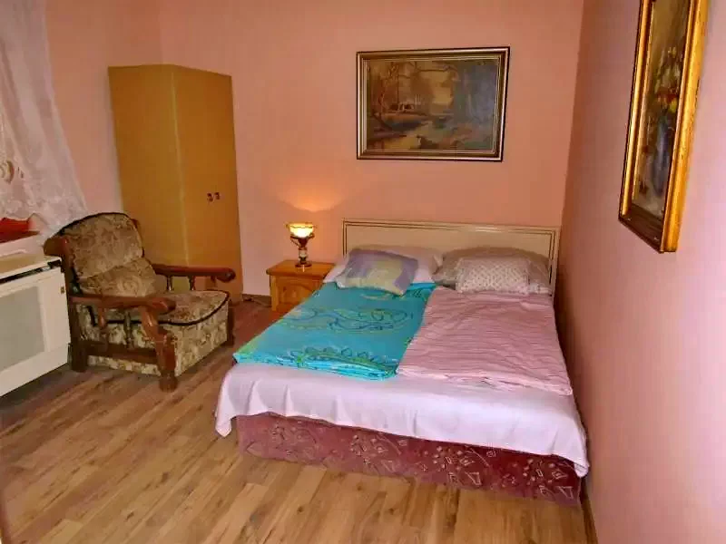 Cazare | Cabană (K0291-29) Imaginea poate fi supusă drepturilor de autor. Se recomandă contactarea titularului drepturilor. Cazare | Cabană (K0291-29) Imaginea poate fi supusă drepturilor de autor. Se recomandă contactarea titularului drepturilor.