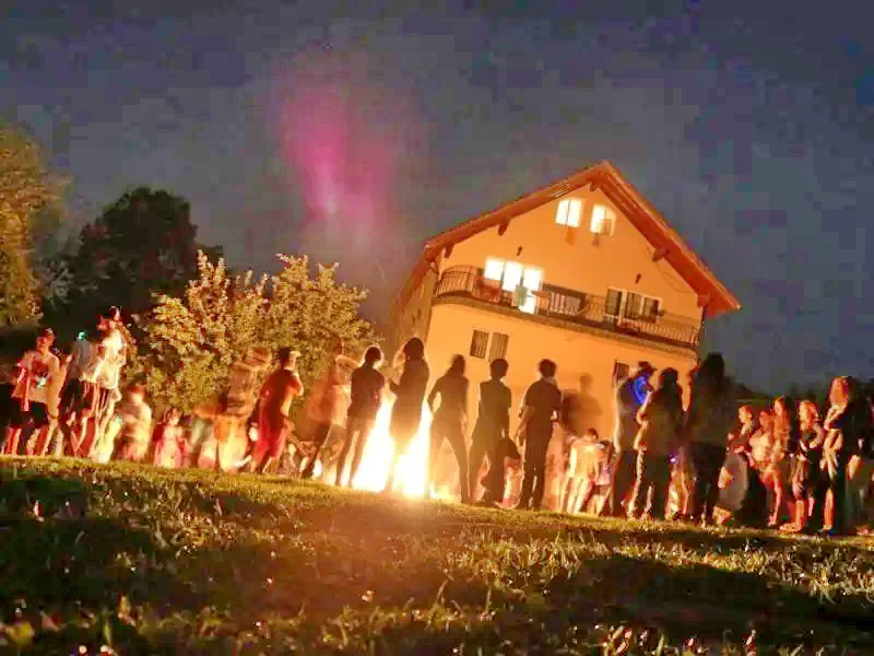 Bran Cazare | Pensiune (K0060-24) Imaginea poate fi supusă drepturilor de autor. Se recomandă contactarea titularului drepturilor.