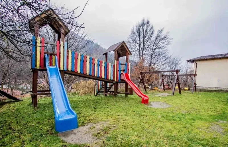 Cazare Bran - Vila Bogdan** | Törcsvár - Bogdan Villa** . Imaginea poate fi supusă drepturilor de autor. Se recomandă contactarea titularului drepturilor.