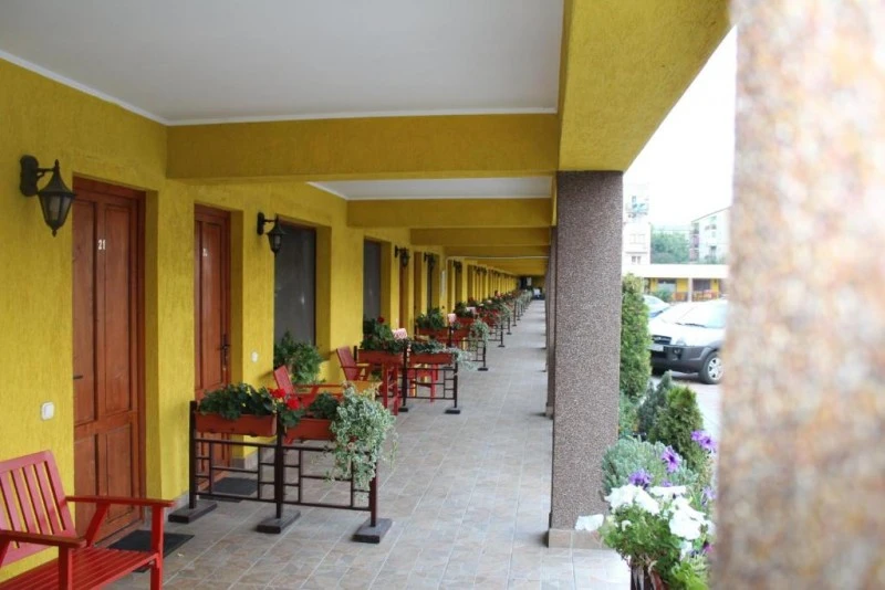 Satu Mare Cazare | Motel (K1142-8) Imaginea poate fi supusă drepturilor de autor. Se recomandă contactarea titularului drepturilor.