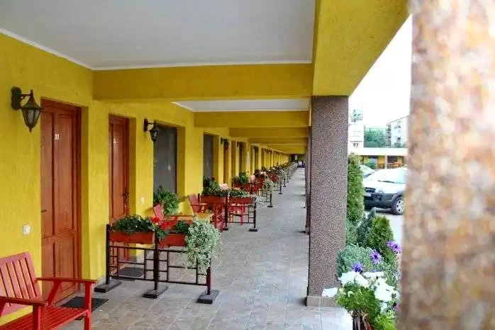 Satu Mare Cazare | Motel (K1142-31) Imaginea poate fi supusă drepturilor de autor. Se recomandă contactarea titularului drepturilor.