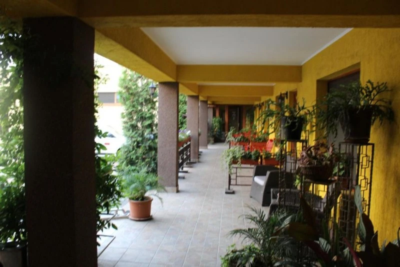Satu Mare Cazare | Motel (K1142-36) Imaginea poate fi supusă drepturilor de autor. Se recomandă contactarea titularului drepturilor.