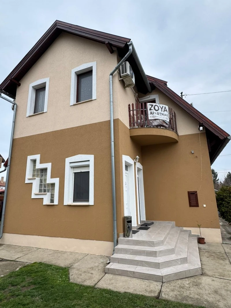 Hajdúszoboszló Cazare | Cabană (K0217-33) Imaginea poate fi supusă drepturilor de autor. Se recomandă contactarea titularului drepturilor.