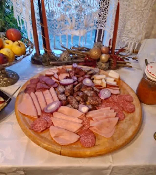 Sibiu Cazare | Pensiune (K0657-9) Imaginea poate fi supusă drepturilor de autor. Se recomandă contactarea titularului drepturilor.