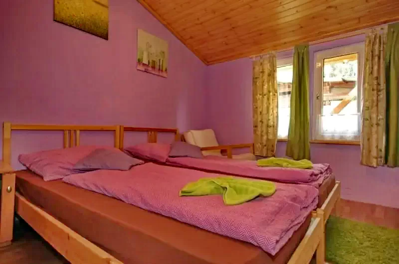 Jula Cazare | Cabană (K0005-38) Imaginea poate fi supusă drepturilor de autor. Se recomandă contactarea titularului drepturilor. Jula Cazare | Cabană (K0005-38) Imaginea poate fi supusă drepturilor de autor. Se recomandă contactarea titularului drepturilor.
