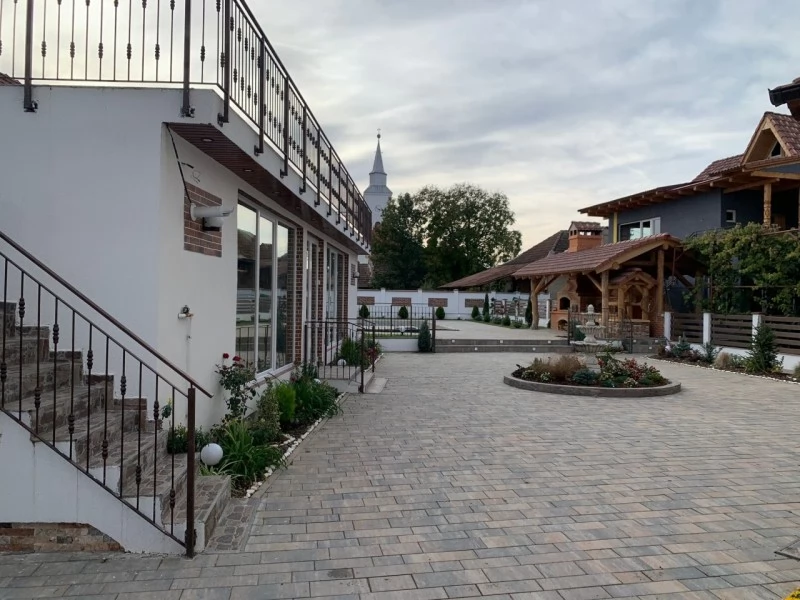 Sâmbăta de Sus Cazare | Pensiune (K1465-9) Imaginea poate fi supusă drepturilor de autor. Se recomandă contactarea titularului drepturilor.