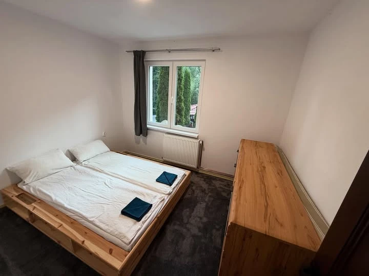 Băile Homorod Cazare | Casă de oaspeți (K0209-12) Imaginea poate fi supusă drepturilor de autor. Se recomandă contactarea titularului drepturilor.