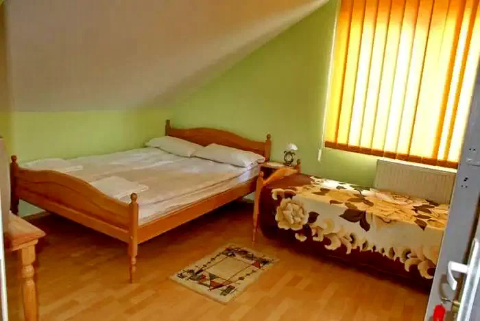 Aiud Cazare | Pensiune (K1153-15) Imaginea poate fi supusă drepturilor de autor. Se recomandă contactarea titularului drepturilor. Aiud Cazare | Pensiune (K1153-15) Imaginea poate fi supusă drepturilor de autor. Se recomandă contactarea titularului drepturilor.